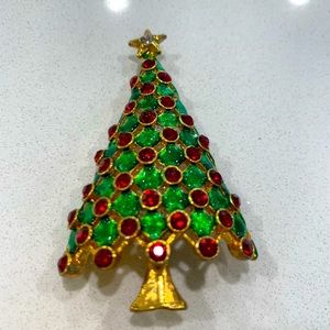 Vintage Christmas tree brooch